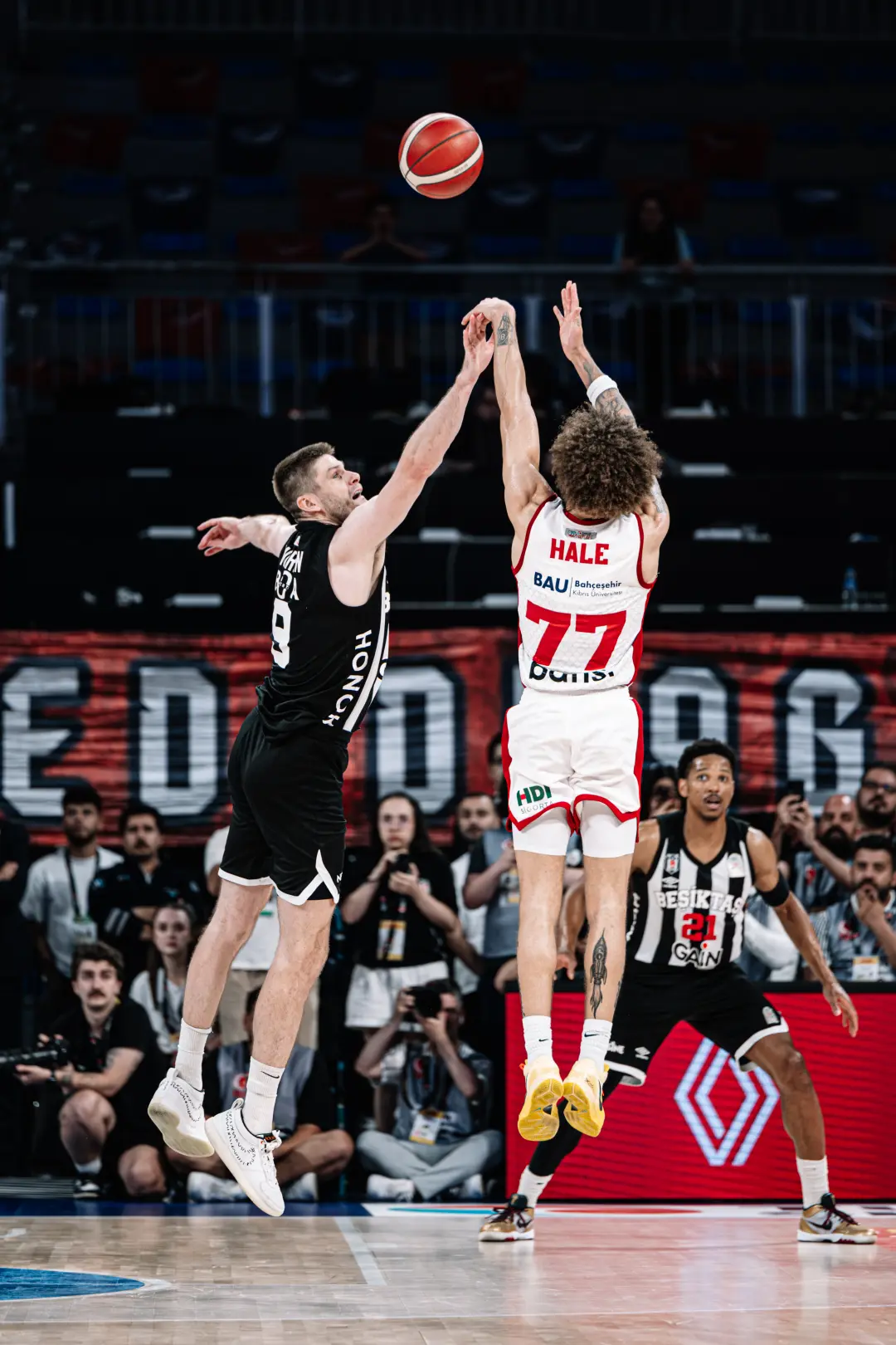 BSL 2025-2026 Sezonu | Play-off | Yarı Final | 4. Maç | Bahçeşehir Koleji - Beşiktaş Gain