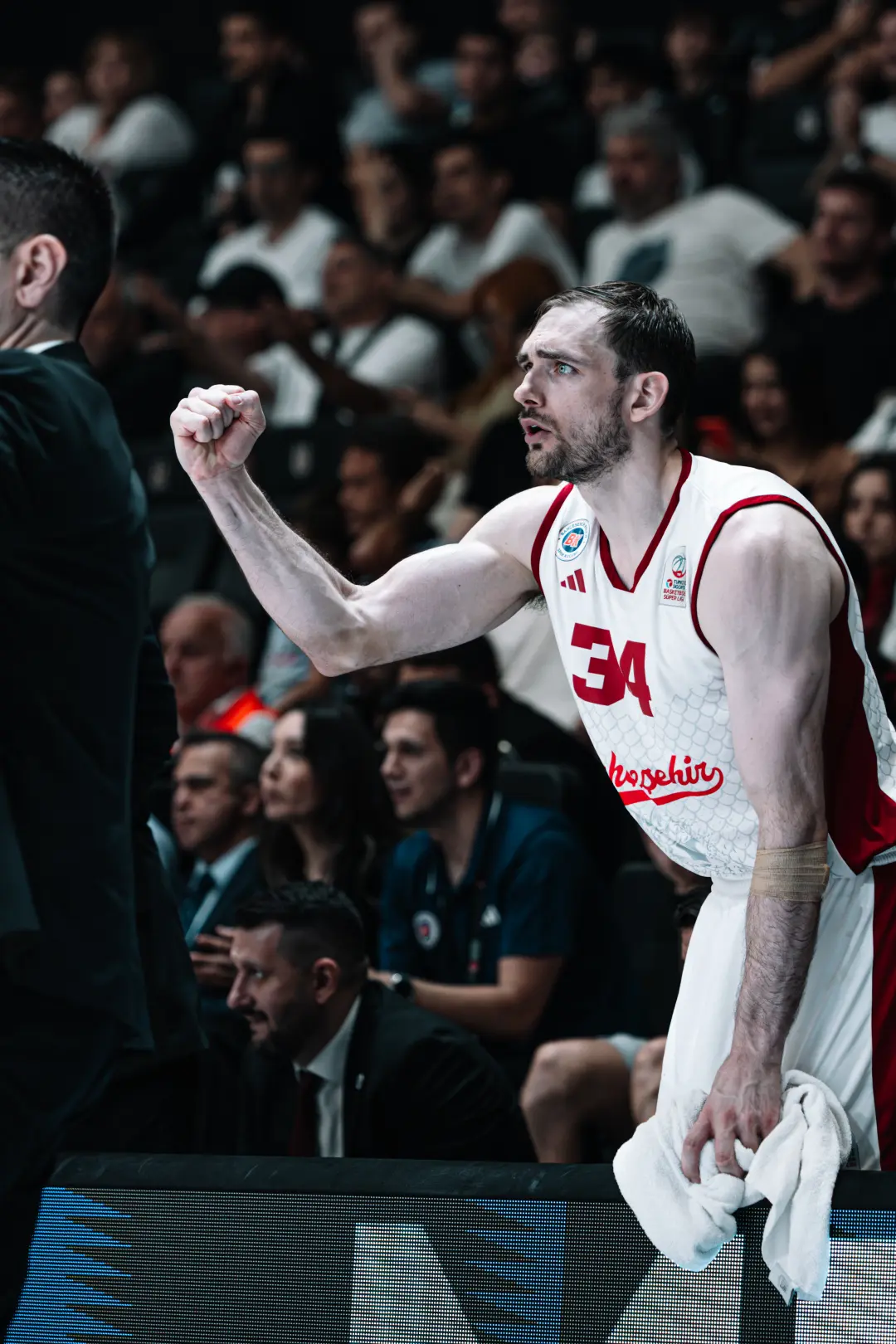 BSL 2025-2026 Sezonu | Play-off | Yarı Final | 2. Maç | Beşiktaş Gain - Bahçeşehir Koleji